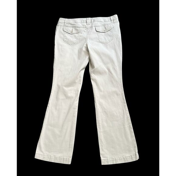 SO Womens Size 15 Khaki Beige Low Rise Boot Cut Chino Pants 32" Inseam - Picture 2 of 7